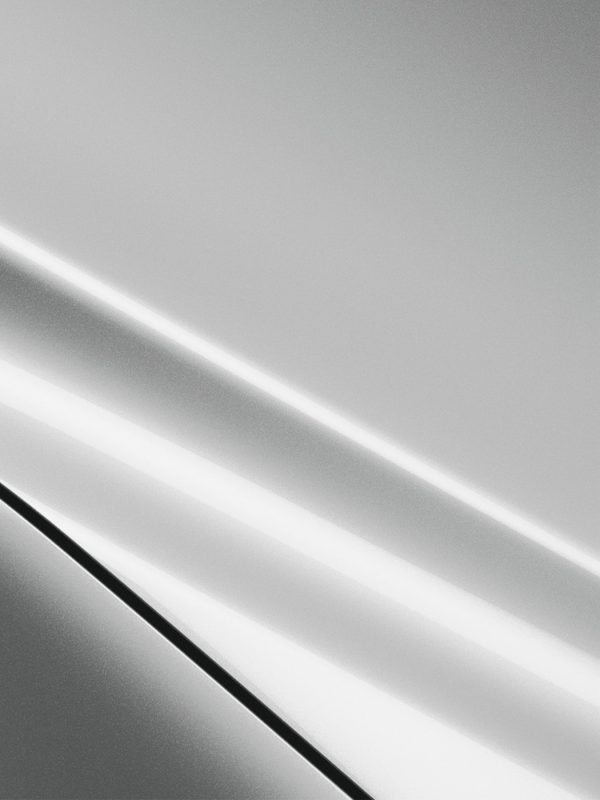 Серебристый